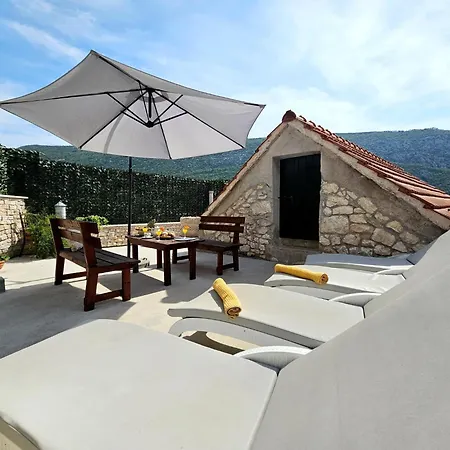 Sonja By Interhome Podspilje (Split)